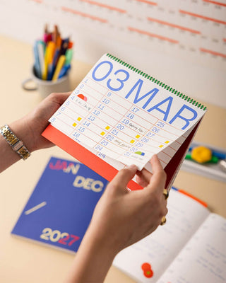 2027 Desk Planner - Saturday Morning